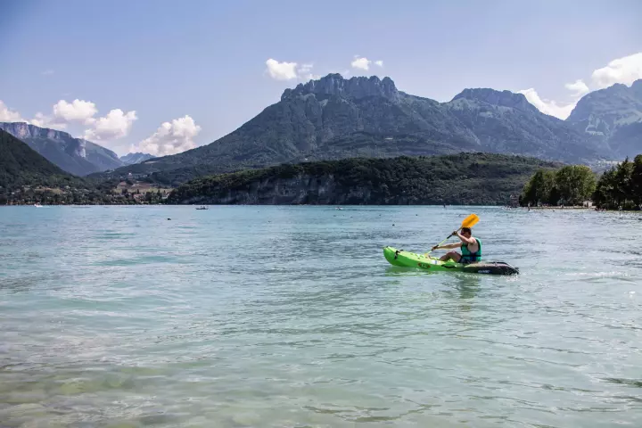 Kayak: a refreshing moment 